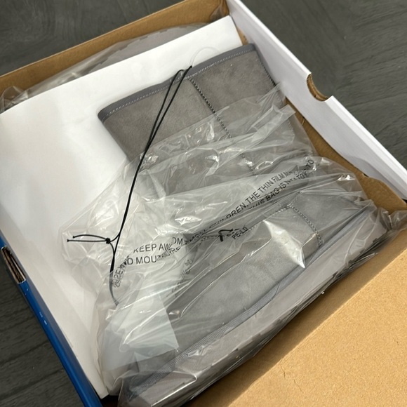 ARIZONA JEAN COMPANY Women’s memory foam boots - Picture 2 of 7